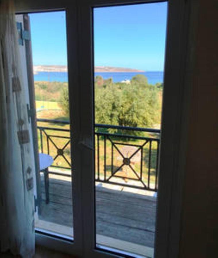 Makis Apartments Agia Fotia Sitia Bagian luar foto