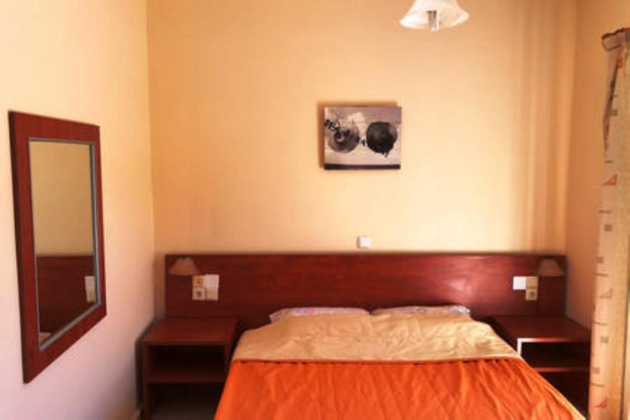 Makis Apartments Agia Fotia Sitia Bagian luar foto