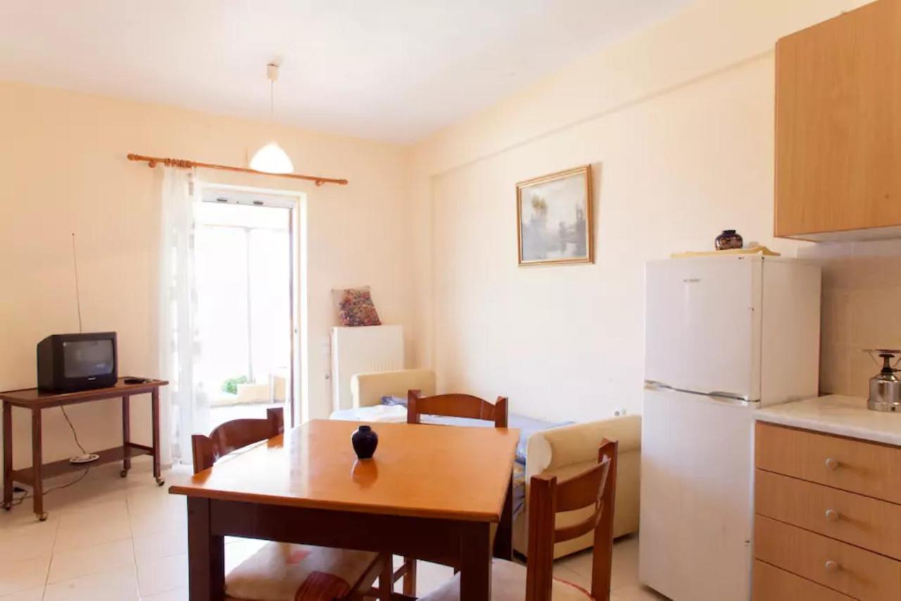 Makis Apartments Agia Fotia Sitia Bagian luar foto
